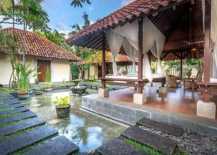 Natah Bale Villa